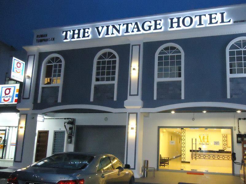 Super Oyo 596 The Vintage Hotel Johor Bahru Exterior photo
